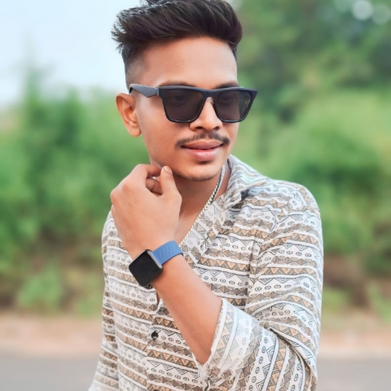 Aadivasi Akash dhodiya