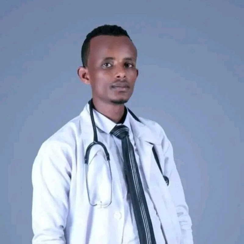 Doctor reacts to  day to day life