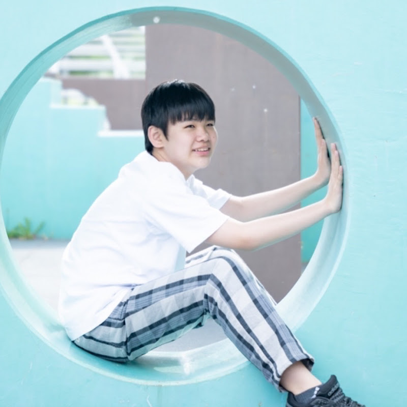 Hikari Kizuna TVのサムネイル