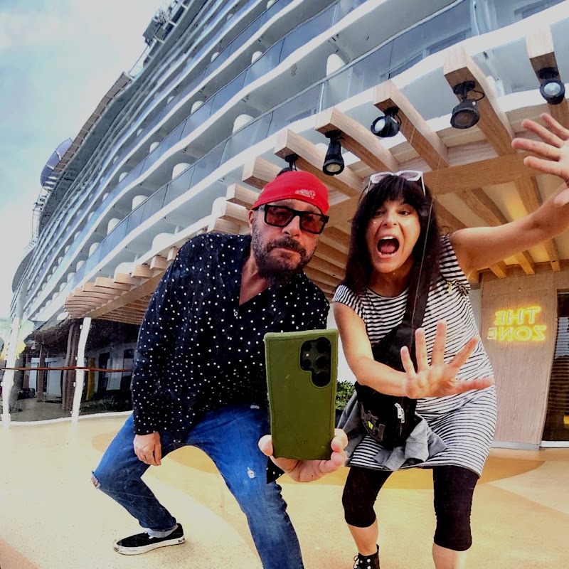 Cruise Ship Explorers