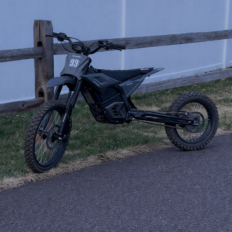 Hire Ampzix — Automotive & Transportation YouTube creator for sponsorships