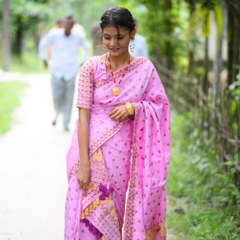 sikhamoni __maina💗