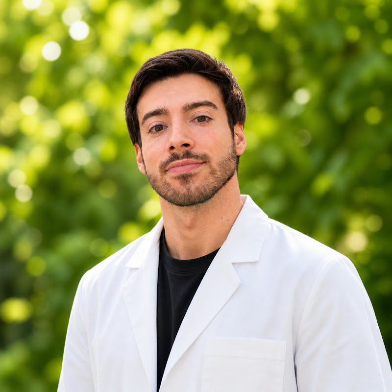 Dr Charles MD