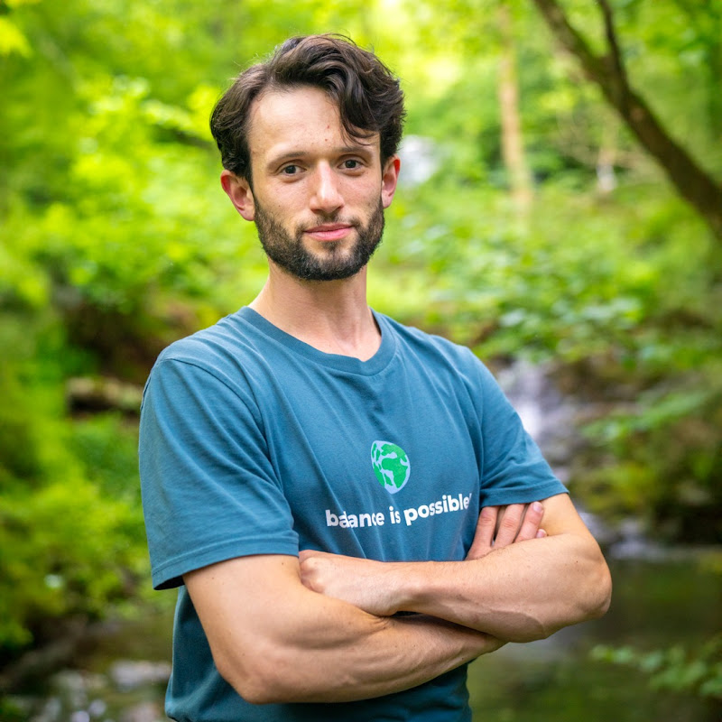 George Thompson Logo