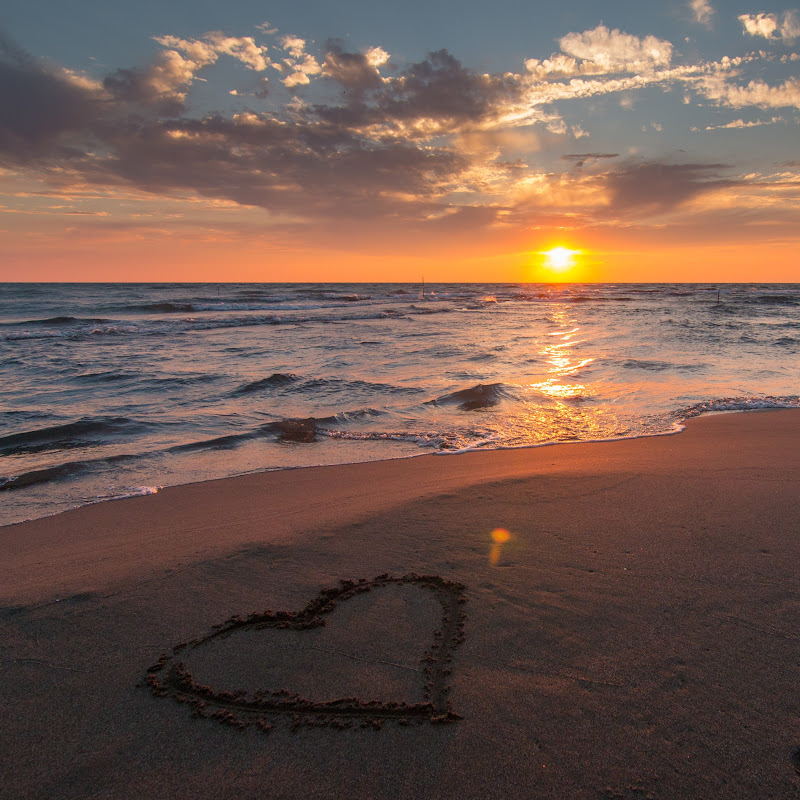 loveafloat2022