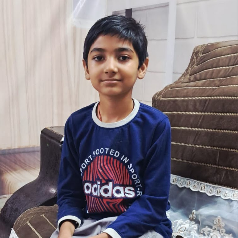 Hire Shivansh Goswami — Photography Tutorials & Showcases YouTube creator for sponsorships