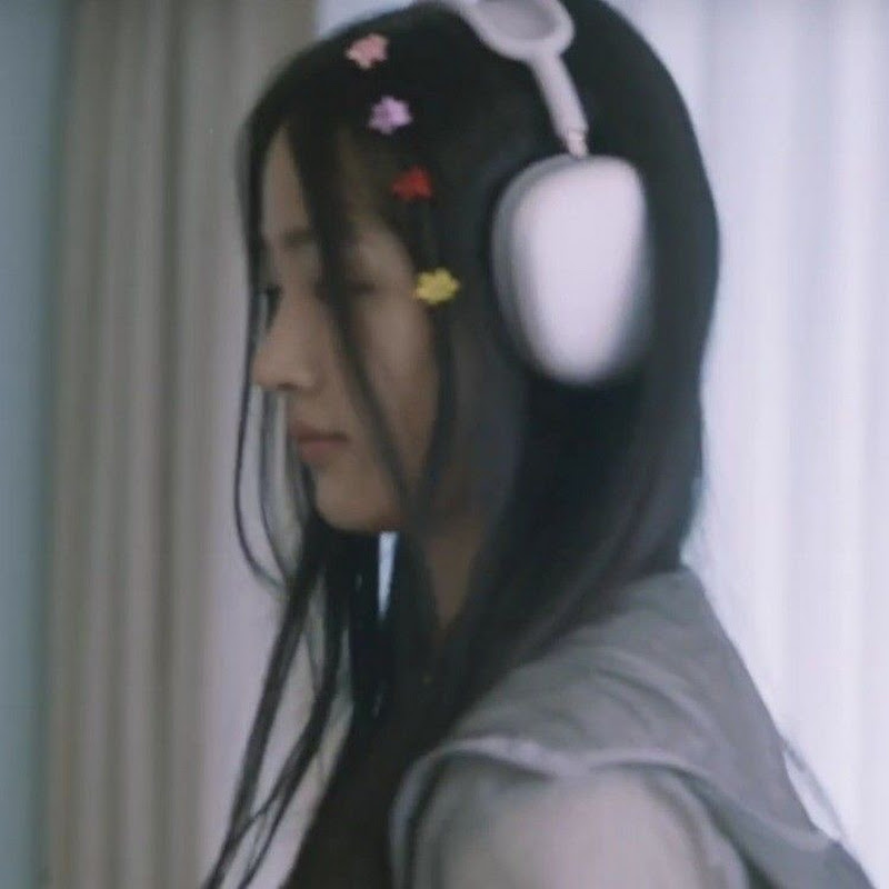 we out here vibin’