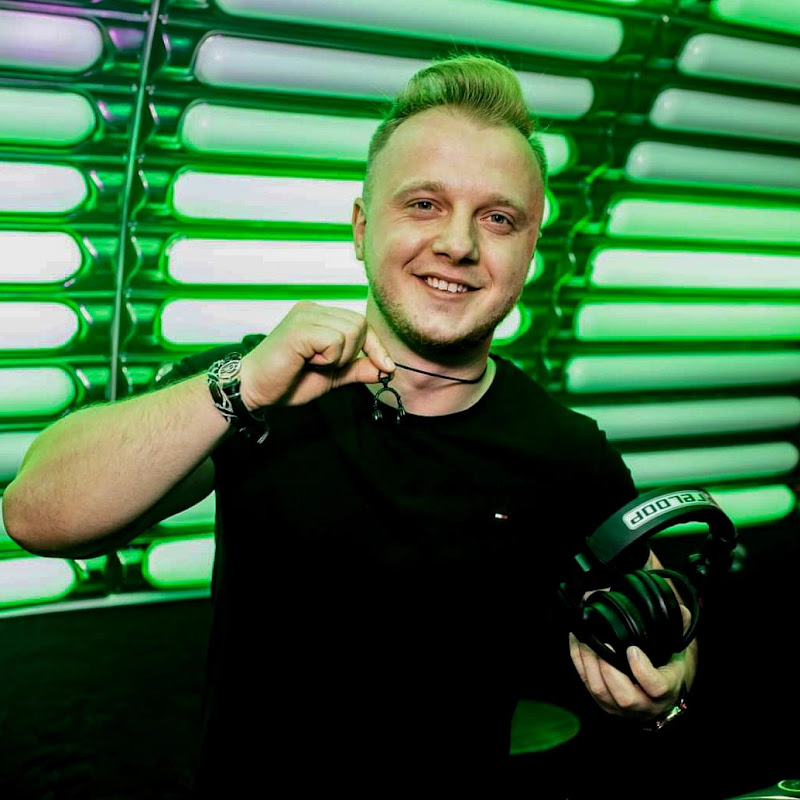 DJ BaXx