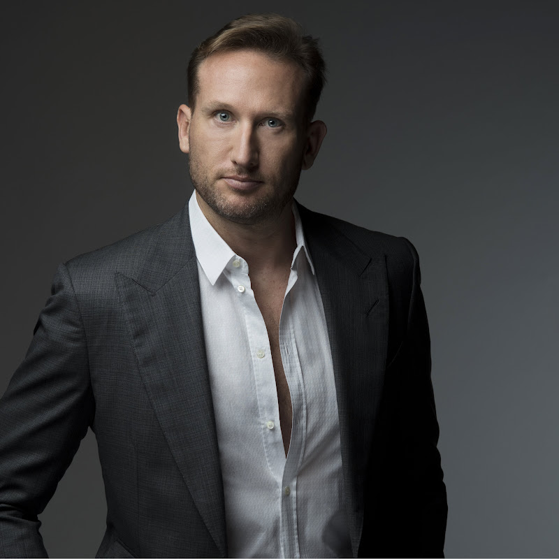 Esquire Group icon
