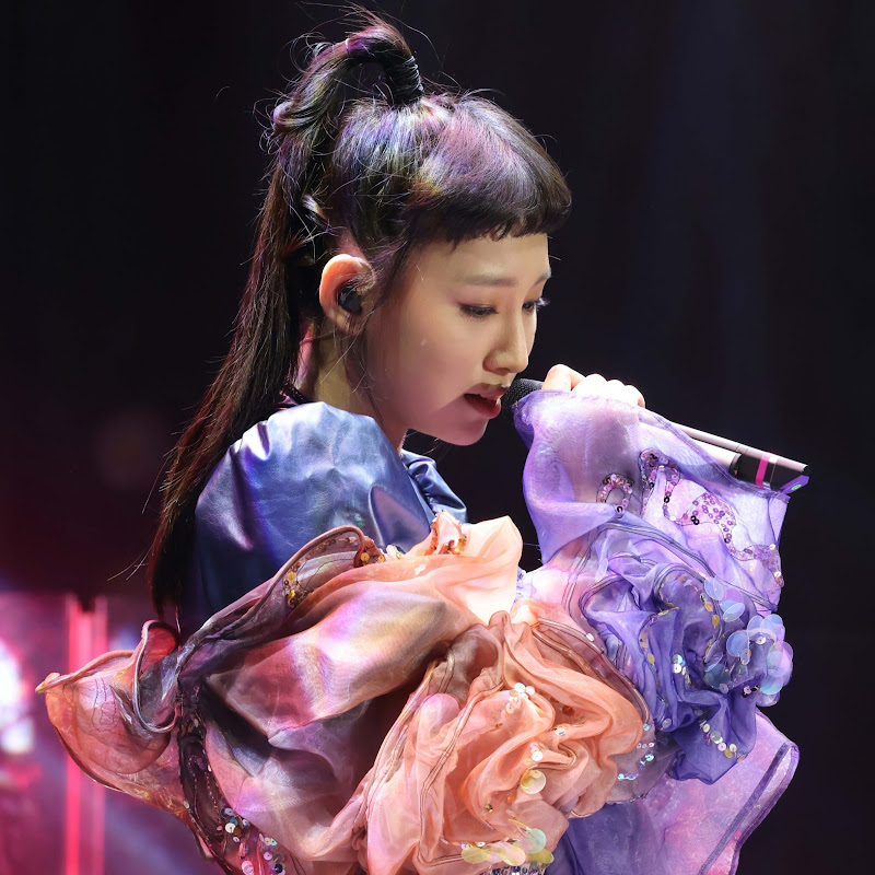 齊劉海同學會 Logo