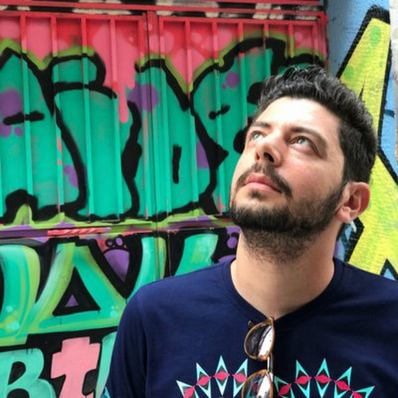 Nicos Tsourektsidis Logo