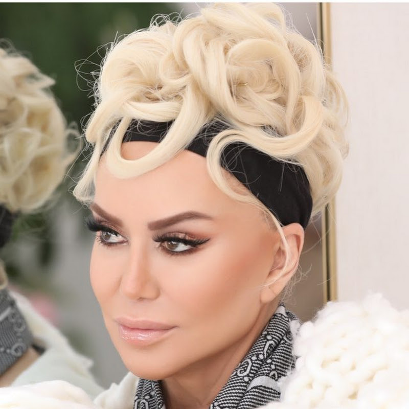 Shohreh Solati icon