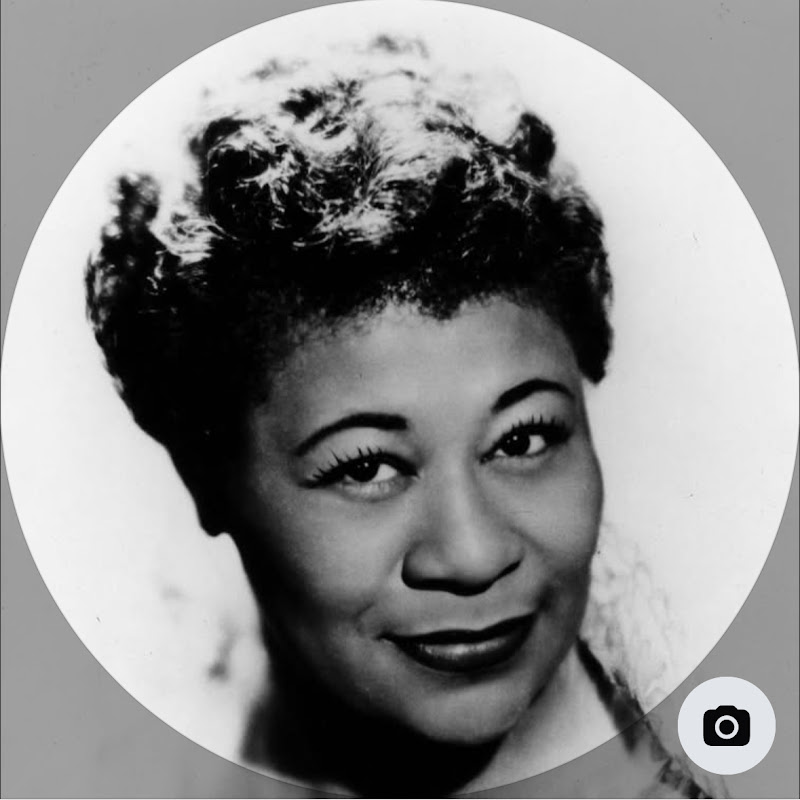 Ella Fitzgerald - Topic