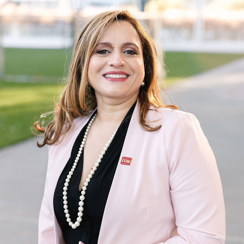 Meetu Bhatnagar, Ph.D., CCIM