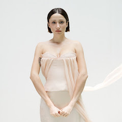 Zeynep Bastık - Topic