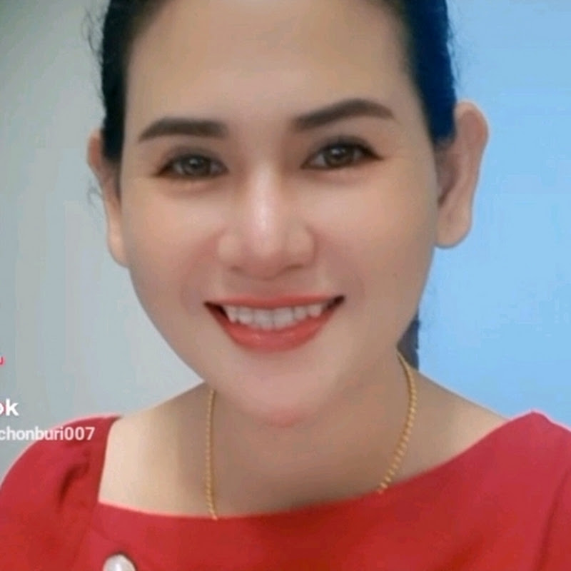 เอ๋ชลบุรี