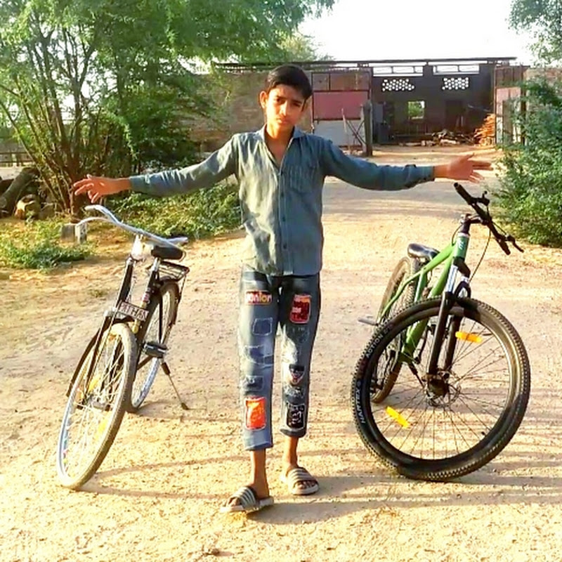 Hire [SHAKIR PATHAN VLOGS] — Lifestyle & Vlogs YouTube creator for sponsorships