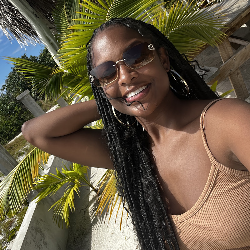Lexis Shantell