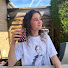 FIfz9L7D-hE-channel-avatar-Florine Bray