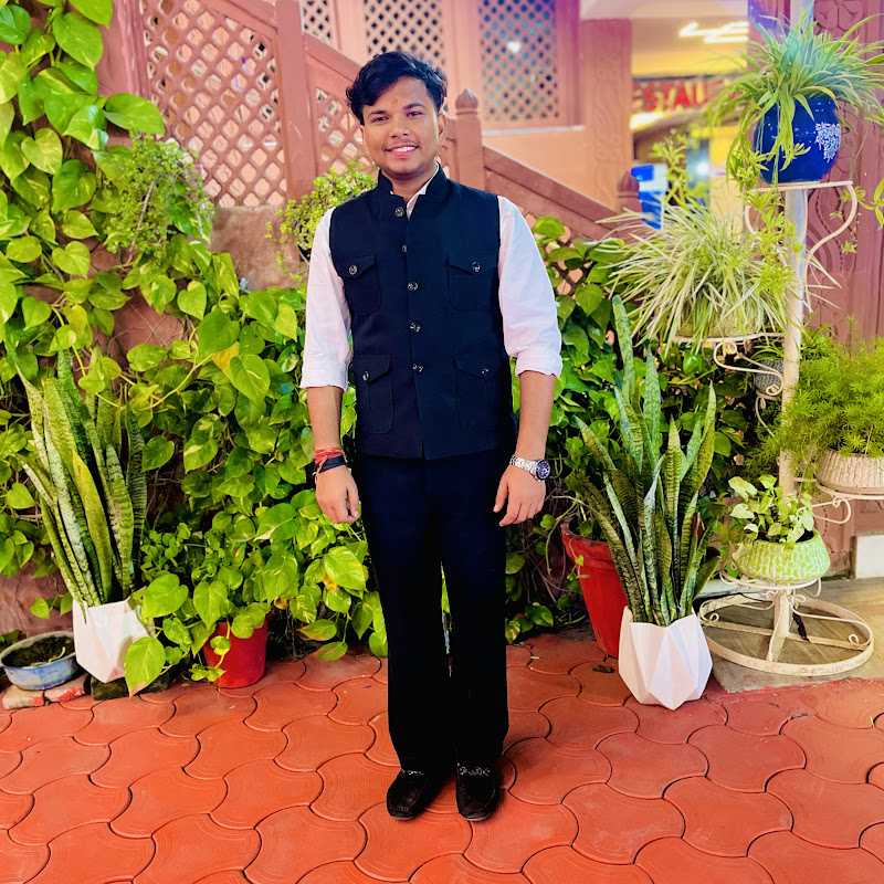 Tushar Kattyan Vlogs