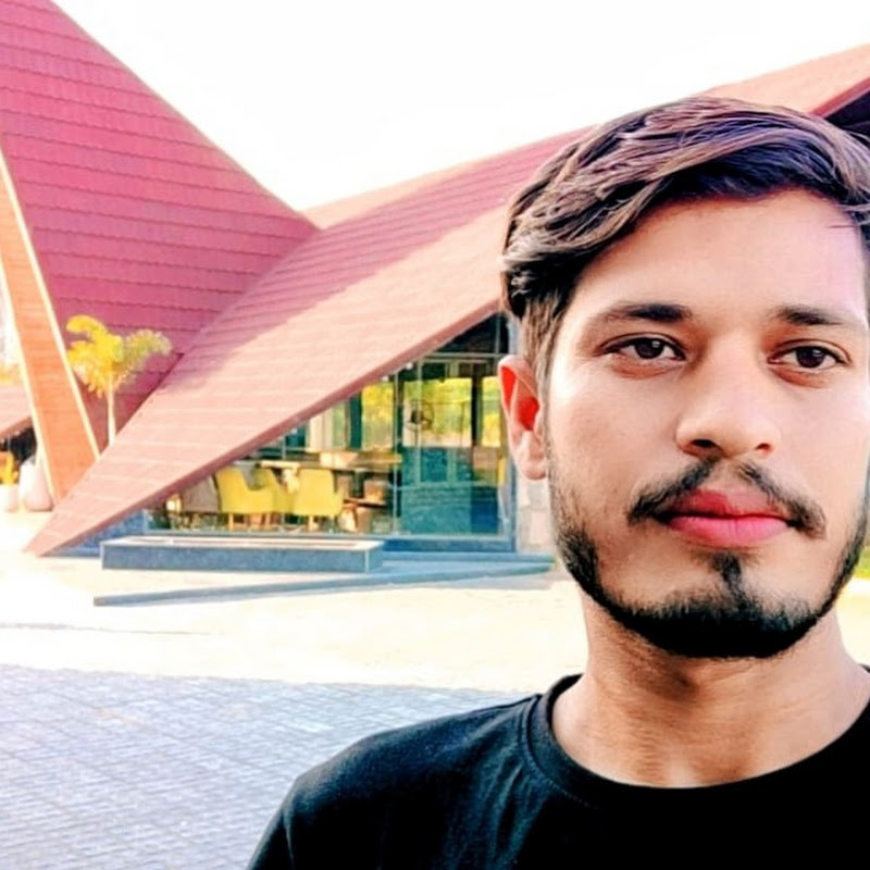 Rajesh Singh 🚩