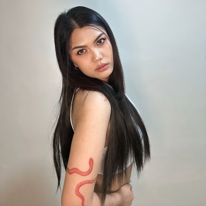MJ Mendoza