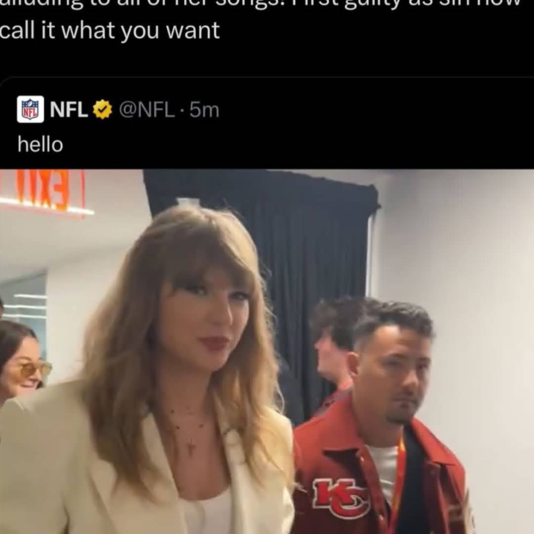 Post from So Casually Taylor 🤍