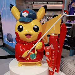 ピカァ