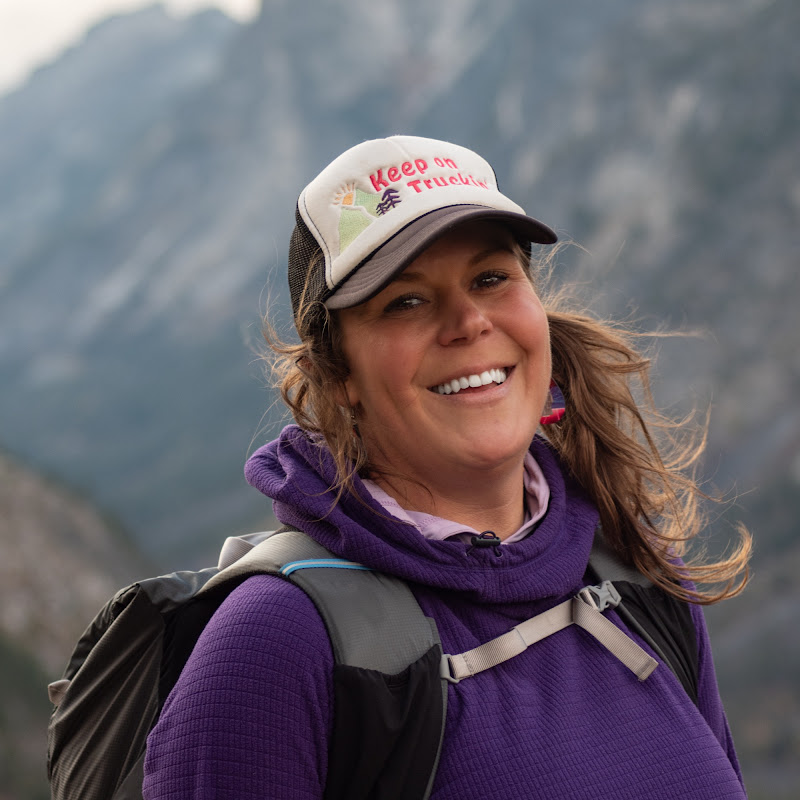 The Hungry Hiker Logo