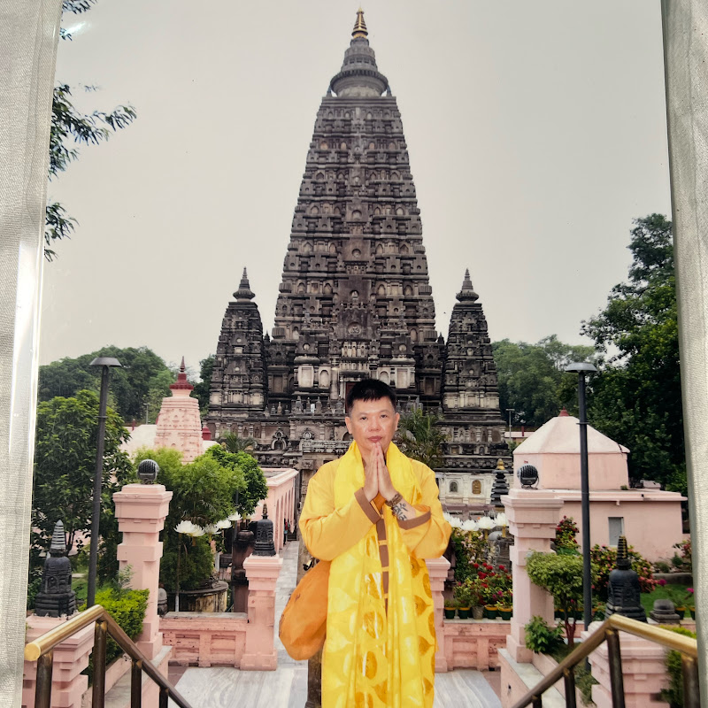      “ ॐ धारणा “ Om dhāraṇī" 🪷 Tonytho Tran 