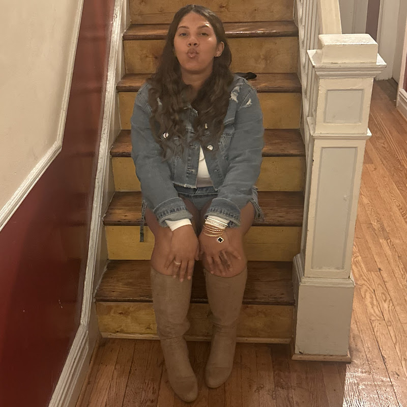 ItzzSamantha