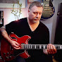 Chris Martins Music & Guitar