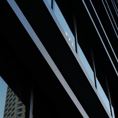 都市の雑踏アイコン画像