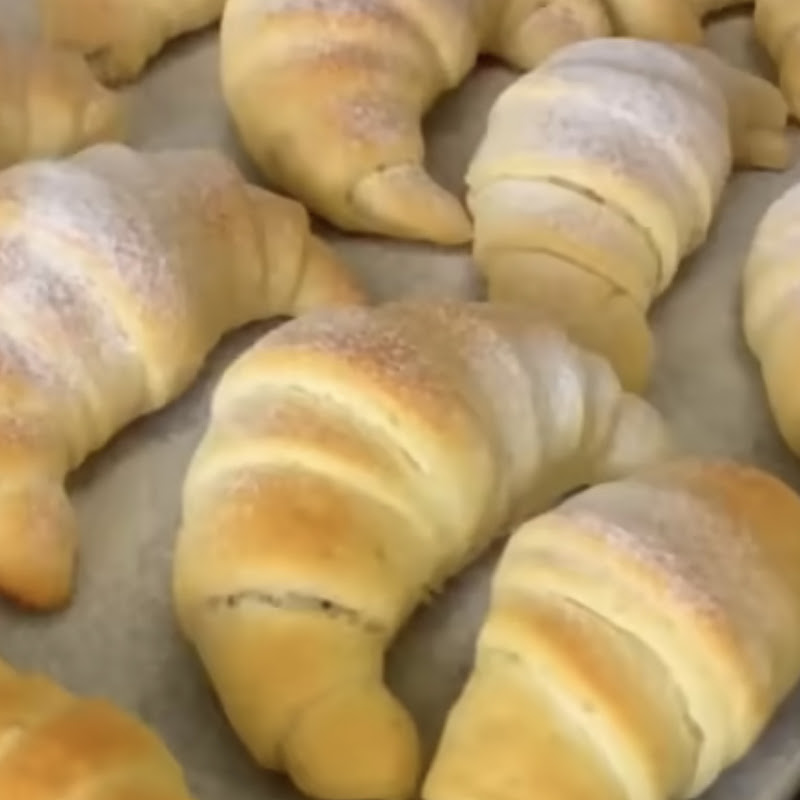 Croissant 🥐 