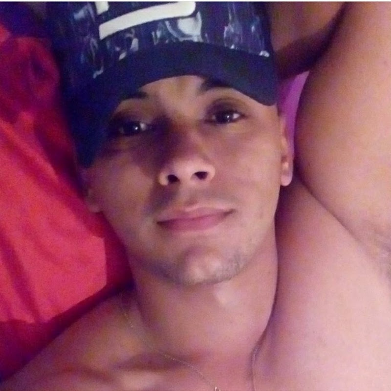 GUSTAVO