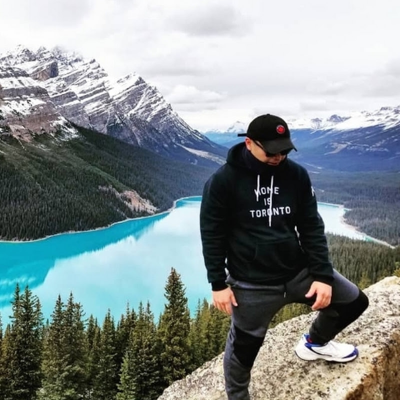 2026 Boracay Travel Guide: Beaches + Resort Tour + Food + Yacht + Nightlife | Philippines [4K]