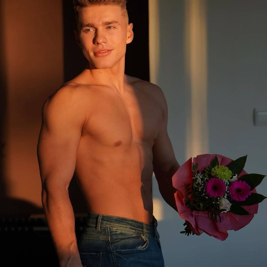 Post from Emmet Charm