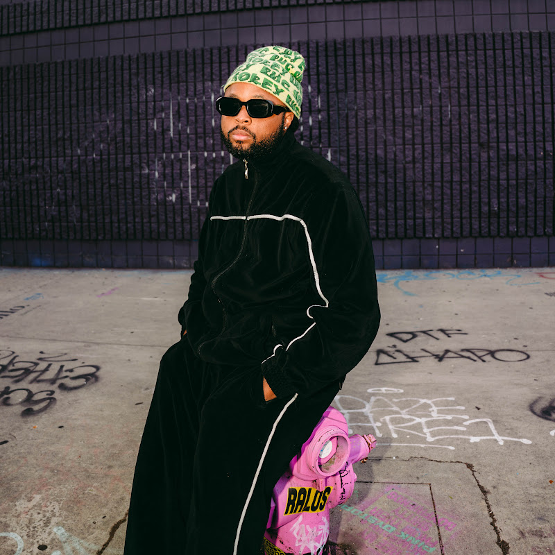 Luke Bars @lukebars | Thizzler