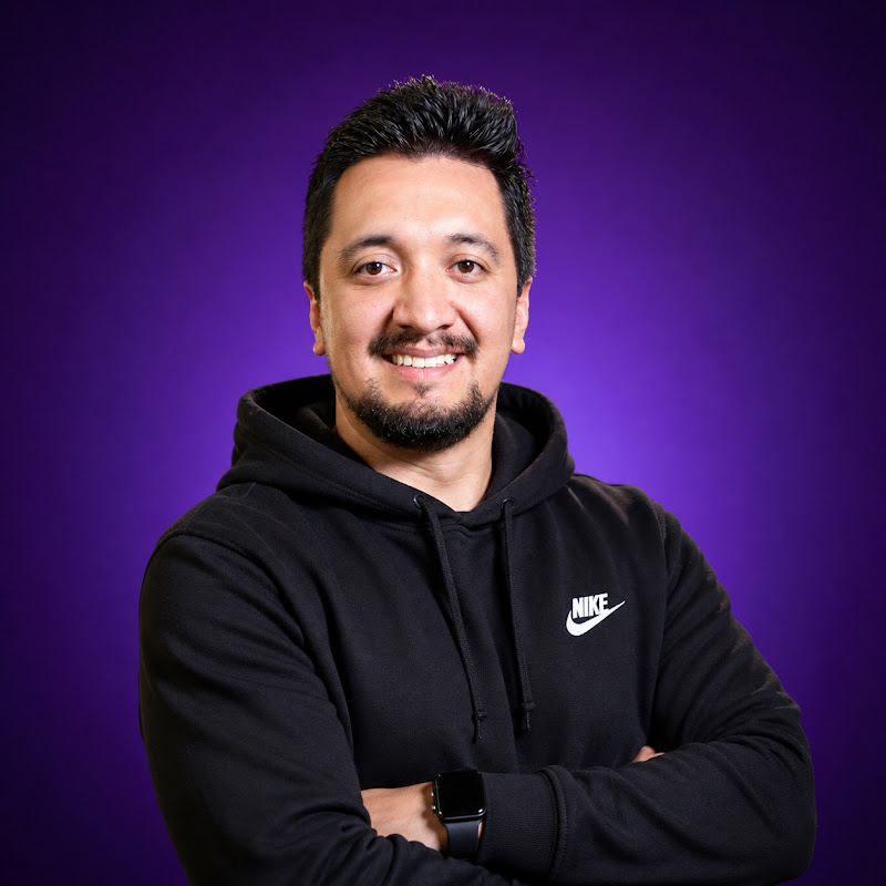 Miniatura del canal de YouTube Nick Sabogal - Máquina de Clientes