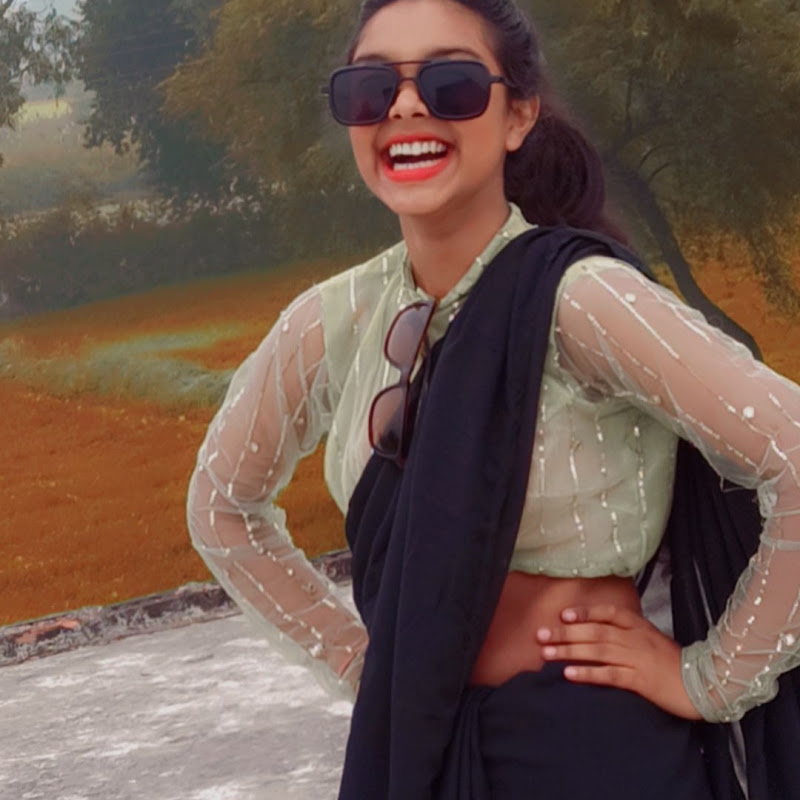 Chitrakoot ki Queen Shorts 