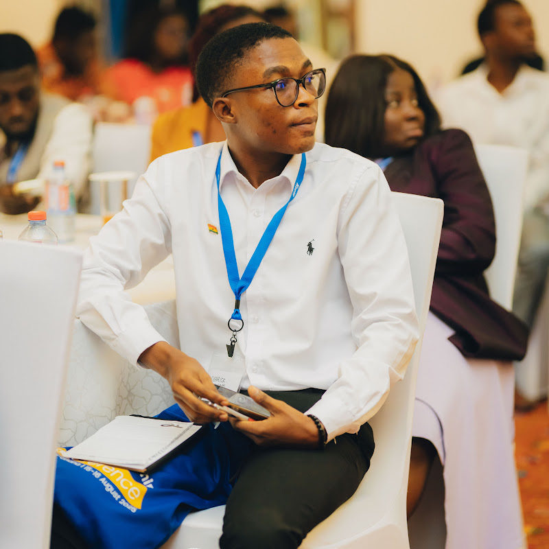 Hire Derrick Edinam Tamakloe — News & Current Events YouTube creator for sponsorships