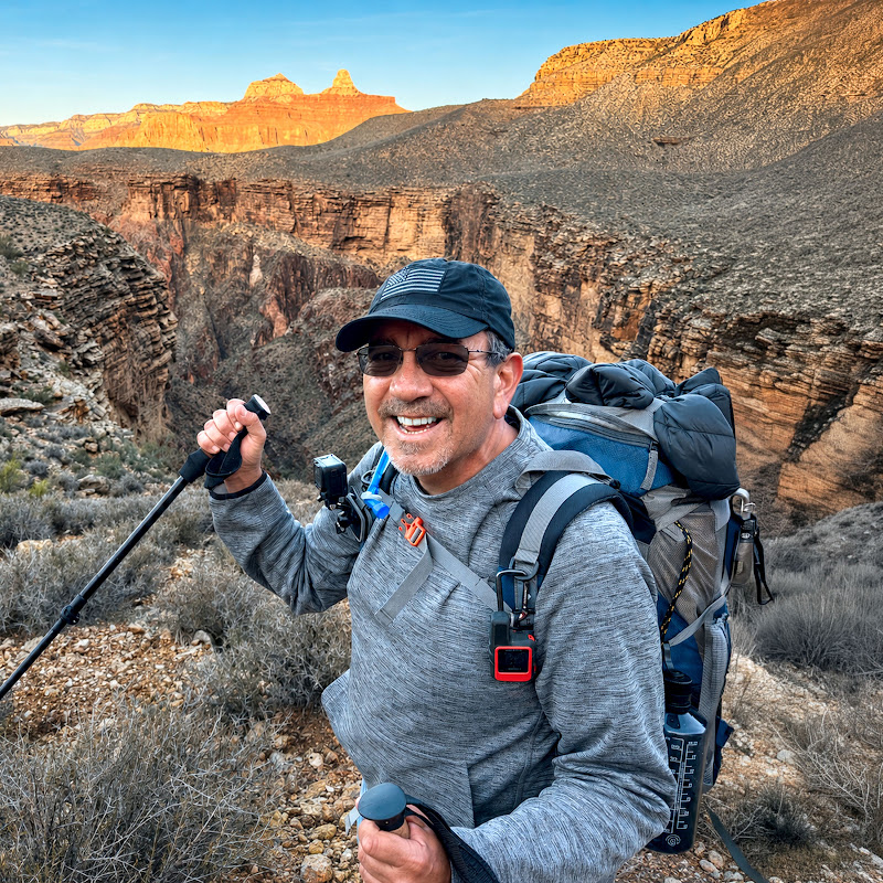 Traveling Robert channel avatar