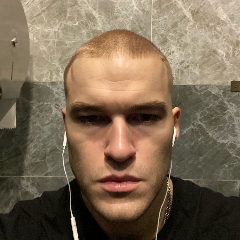 AlexBloxxed