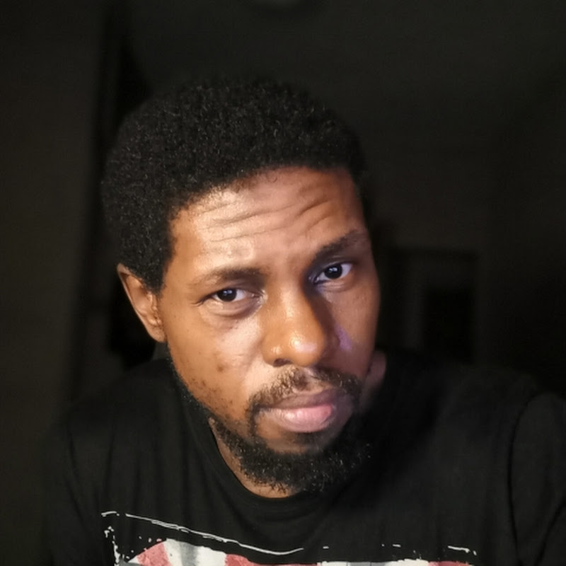 Michael Abayomi