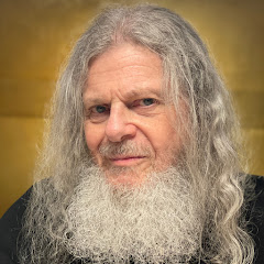 Gustavo Santaolalla - Topic