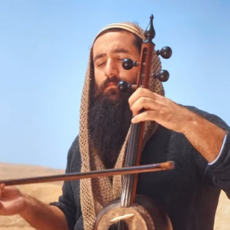 אליה פרץ