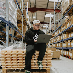 Louis Cooke net worth