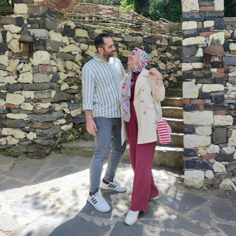 Hüseyin and Rana تركي ومصرية