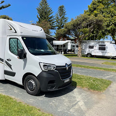 Tropical Zooms net worth