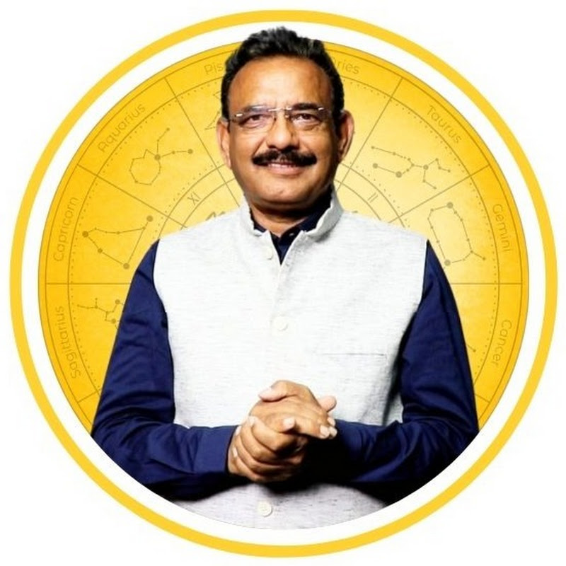 Indian Astrologer Dr. Santosh Sharmaa